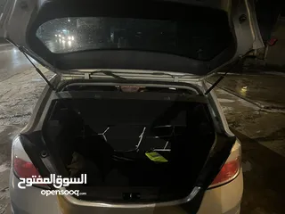  8 اوبل استرا موديل 2006