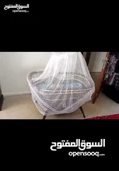  1 تحت هزاز للاطفال بحاله ممتازه