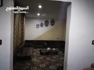  10 بيتين للبيع وبسعر مغري جدا جداامساحة الارظ دونم مساحة كل بيت تقريبا 150+ديوان خارجي +بستان +بير مياه