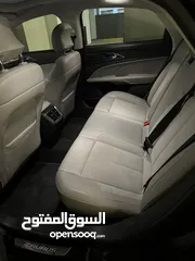  30 FORD TAURUS 2022  GCC FULL OPTION  DUBAI REGISTERED-فور توروس توب لاين بانوراما بحالة الوكلة بالضمان