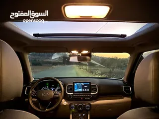  8 هونداي فينيو 2020 فل مع قتحه .فحص نخب نخب .ماتور 1600. كاش فقط .بنزين. .اتماتيك