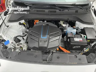  23 هيونداي كونا 2023 فل مع فتحه فحص كامل ولا ملاحظه