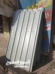  22 معدات مطعم متنوعه مستخدم نظيف للبيع اغلب المعدات جديده ولم يتم استخدامها وبحاله ممتازه والسعر مغري
