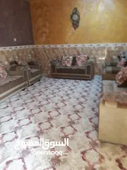  1 بيت للبيع في عويساان شارع القصر على نهر ابو الجوزي