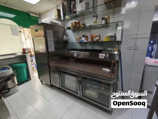  7 مطعم بيتزا وباستا للبيع