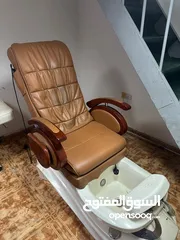  7 manicure and pedicure chair