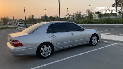  2 Lexus LS 430