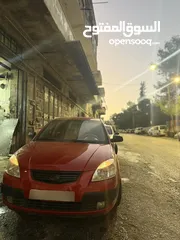  3 كيا برايد سياره حلوه ونضيفه للبيع  مطور 1.6