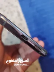  4 $225  ولا فيه شي لا نقطه ولا مطبع ولا مبدل خلفيه ولااااا شي  S20 ultra 5G نضيف كرت جدآ