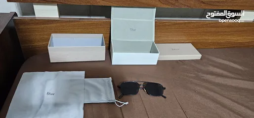  1 نظارة ديور اصليه جديدة وغير مستعملة بسرع حرق DIOR sunglasses  اصليه شراء ايطاليا