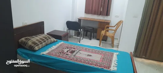  4 الجامعة الامريكية