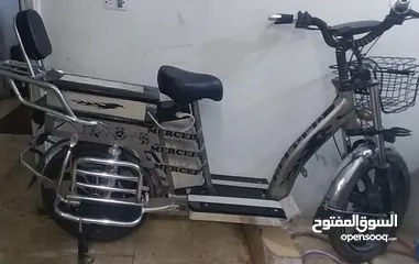  1 دراجة كهربائية