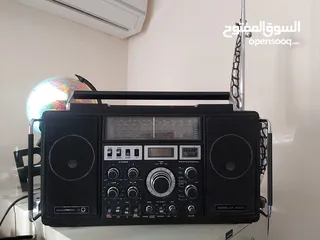  2 Perfectly Functioning Antique GRUNDIG Radio (Dimensions:21x14x5 inch)