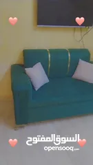  2 كنب كورنر زيتي مع بفه صغيرة 8 مقاعد