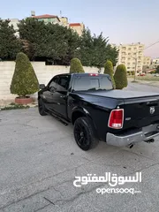  4 Dodge ram 2015 clean title fully loaded