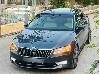  2 سوبير 4*4 لورين كلمنت للبيع بسعر مناسب