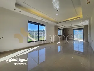 5 شقة اخير مع روف للبيع في رجم عميش بمساحة اجمالية 275م