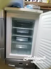  2 فريزر صغير بحاله الوكاله للبيع