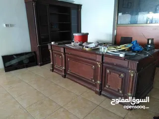  1 مكتب للبيع
