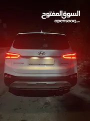 10 هيونداي سانتافيه 2019 للبيع