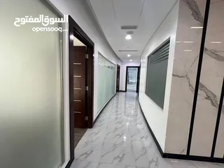  4 للايجار مكتب 409 م عليه 4 تراخيص منطقة الصالحية For rent an office of 409 m with 4 licenses in the S