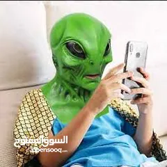  1 مقلب قناع الرأس  و الرقبه تنكري  تقمص الرجل   الفضائي من  الجلد المرن  السميك  يناسب جميع الاحجام و