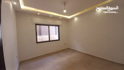  9 شقة شبه مفروشة في الشميساني  ( Property 39544 ) سنوي فقط