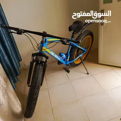  2 دراجة هوائية ( بسكليت ) بحالة ممتازة للبيع