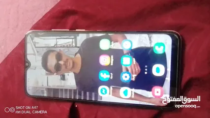  2 هاتف سامسونج A04e للبيع بسعر مغري