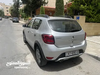  2 Renault stepway 2019 Full loaded قابل البدل على سياره احدث