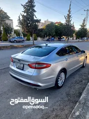  7 فورد فيوجن هايبرد 2013 استخدام شخصي