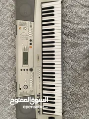  2 اورق ياماها PSR-A300