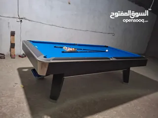  2 طاولات بلياردو اجنبيه للبيع