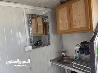  15 ارض زراعيه مجهزه بل كامل تبعد عن شارع المطار 6 كيلو تبعد عن وسط مادبا4ك