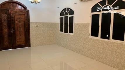  15 فيلا للايجار في العذيبة - Villa For Rent in Al Azaiba