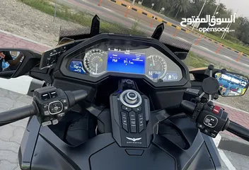  7 هوندا GL1800 Goldwing 2021