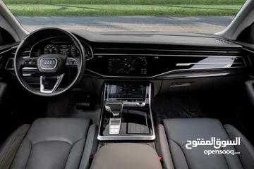  8 Audi Q8 55TFSI S-Line