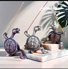 2 مباخر بورسلان مع بخور هرمي