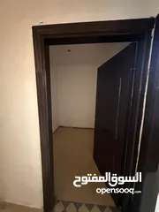  24 فيلا للبيع