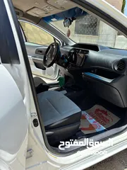  5 بريوس c 2012 للبيع