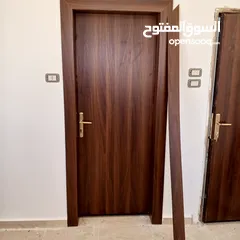 7 عرض على ابواب الخشب