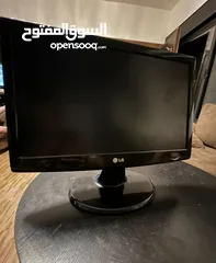  2 شاشه للكميرات فايقه الوضوح فلاترون 24 بوصه