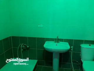  6 شقة أرضية قرب جامعة اليرموك