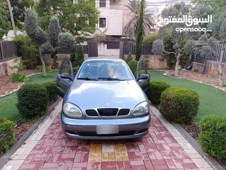  1 دايو لانوس للبيع متور 1500 بنزين خالية من الحوادث