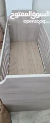  2 تخت اطفال مستعمل مرا واحدة  يعني جديد
