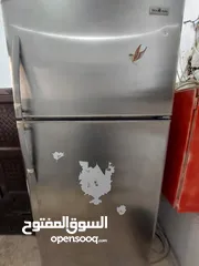  1 ثلاجه للبيع  شغاله ميه بالميه على الفحص