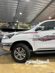  3 تويوتا هايلكس S-GLX اعلى المواصفات باللون الابيض المميز 2024