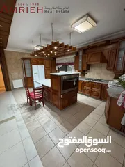  14 فيلا متلاصقه للبيع في الكرسي / خلف اكاديمية المجد الوطنية .