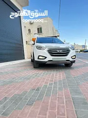  2 هونداي توسان 2014  مالك اول  فحص كامل  دهان الشركة  ممشى 100 الف غرفة وكالة