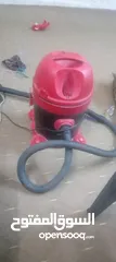  1 مكنسه قويه بالشفط
